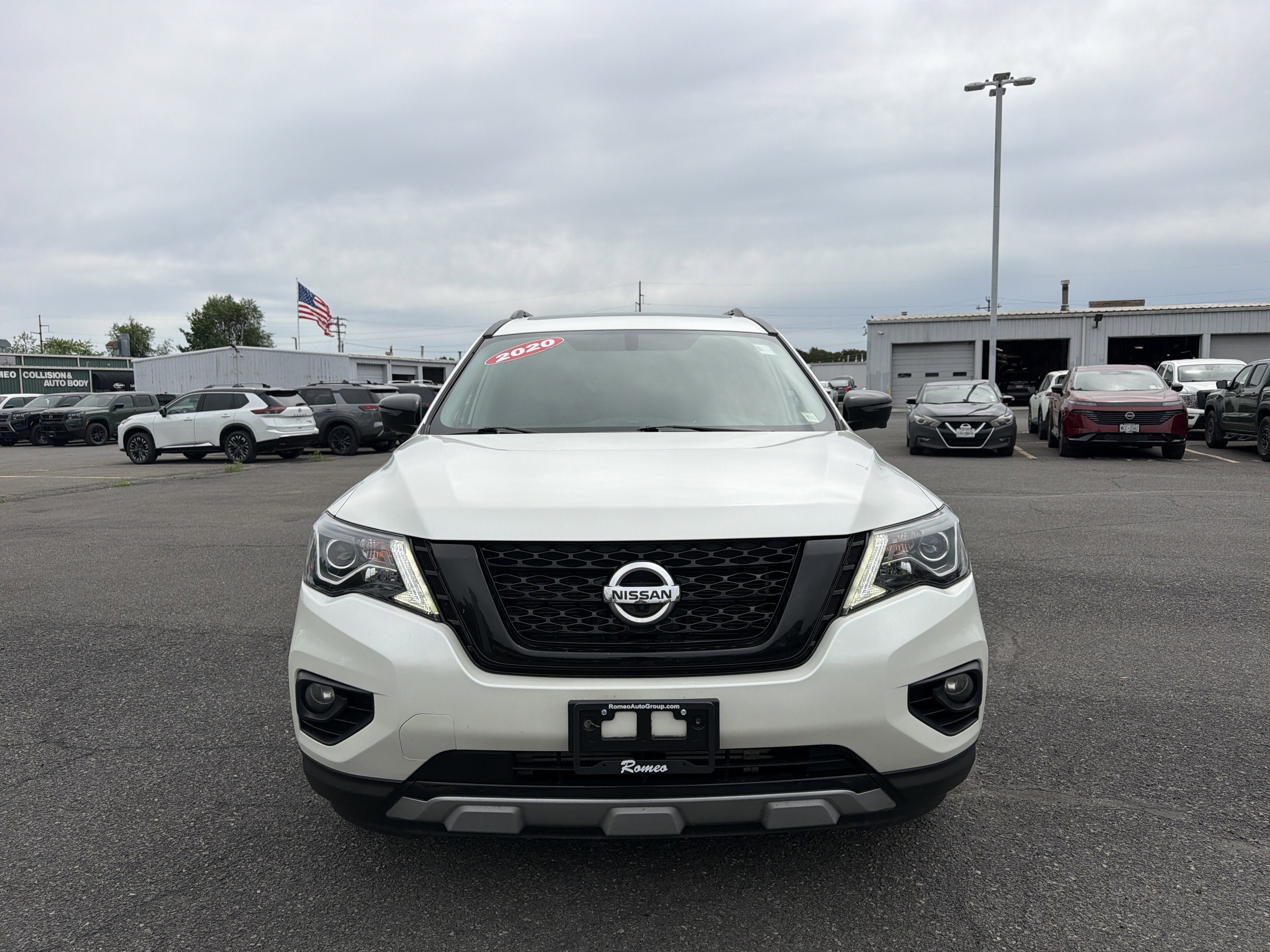 nissan pathfinder 2020 5N1DR2CM0LC599532 image