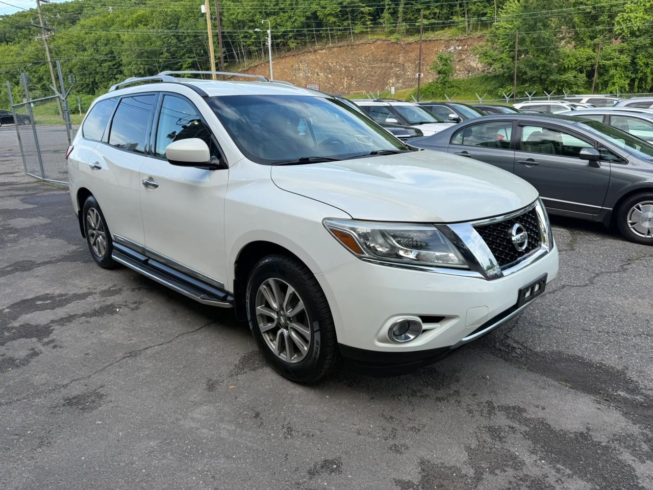 nissan pathfinder 2014 5N1AR2MM8EC681898 image nissan pathfinder 2014 5N1AR2MM8EC681898 image