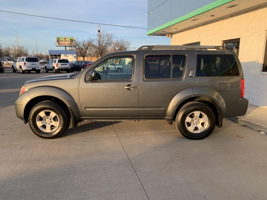 nissan pathfinder 2005 5N1AR18W45C776884 image nissan pathfinder 2005 5N1AR18W45C776884 image