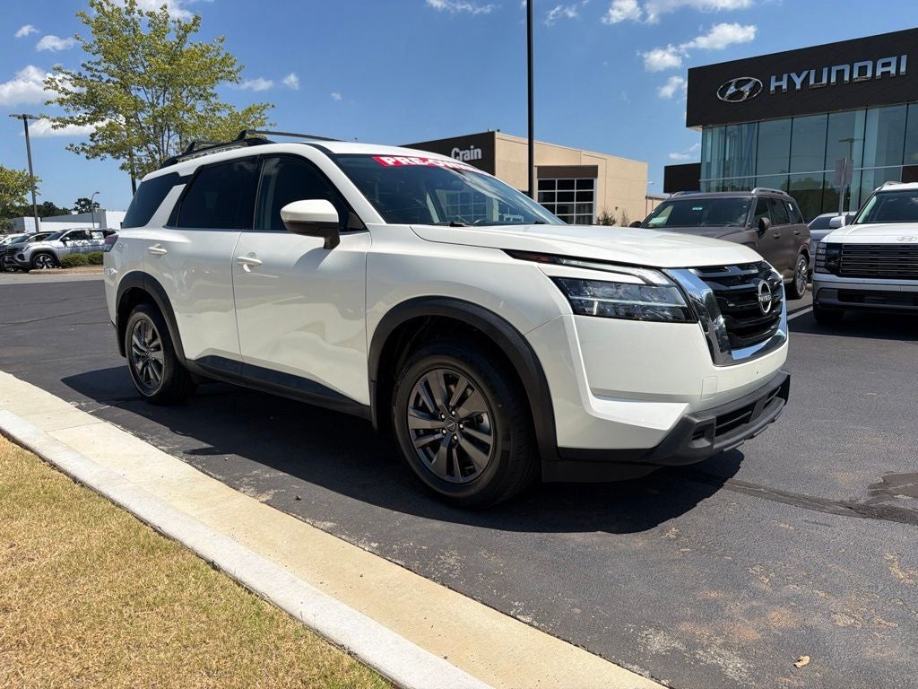 nissan pathfinder 2022 5N1DR3BA0NC237832 image