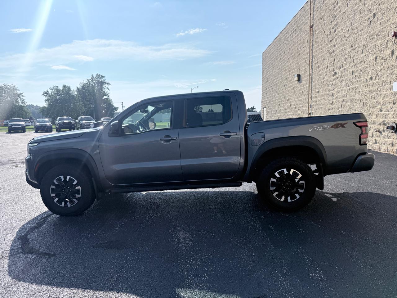 nissan frontier 2023 1N6ED1EK9PN632404 image nissan frontier 2023 1N6ED1EK9PN632404 image