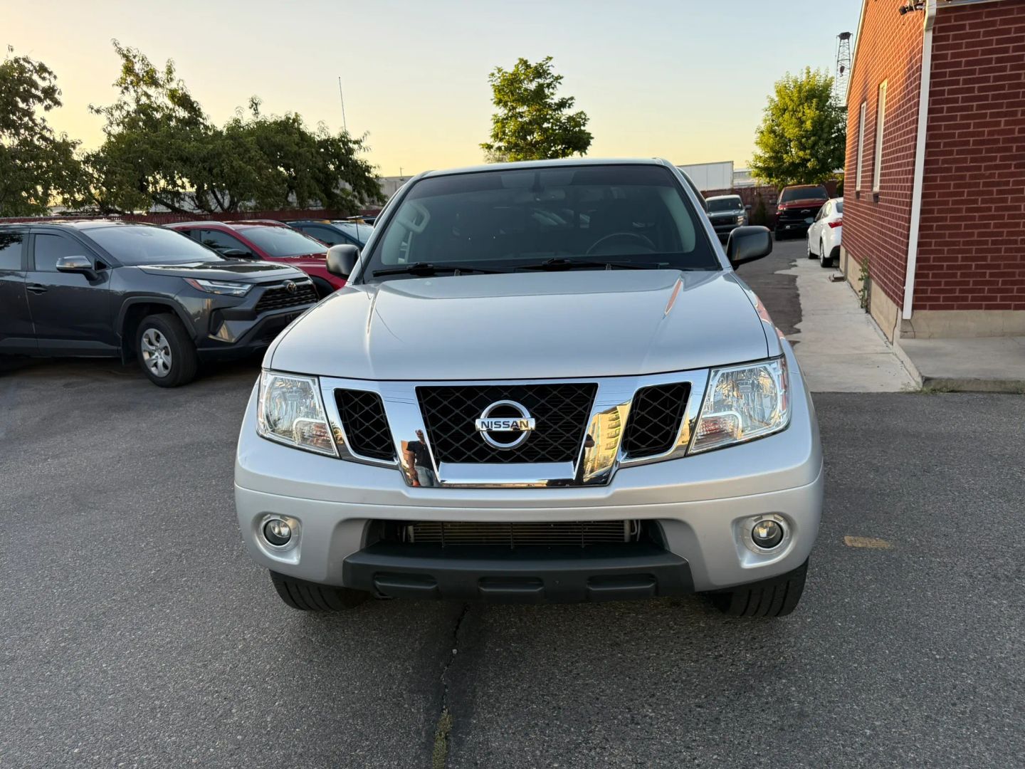 nissan frontier 2019 1N6AD0CW5KN780587 image nissan frontier 2019 1N6AD0CW5KN780587 image
