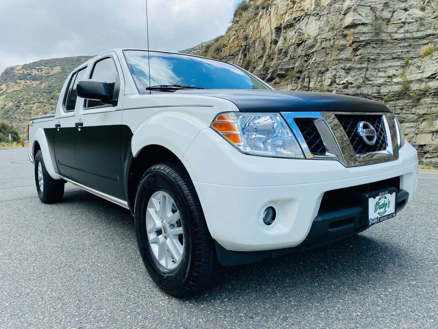 nissan frontier 2018 1N6AD0FR0JN753091 image nissan frontier 2018 1N6AD0FR0JN753091 image