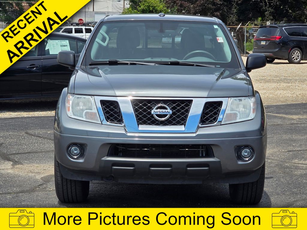 nissan frontier 2018 1N6DD0EV9JN768023 image nissan frontier 2018 1N6DD0EV9JN768023 image