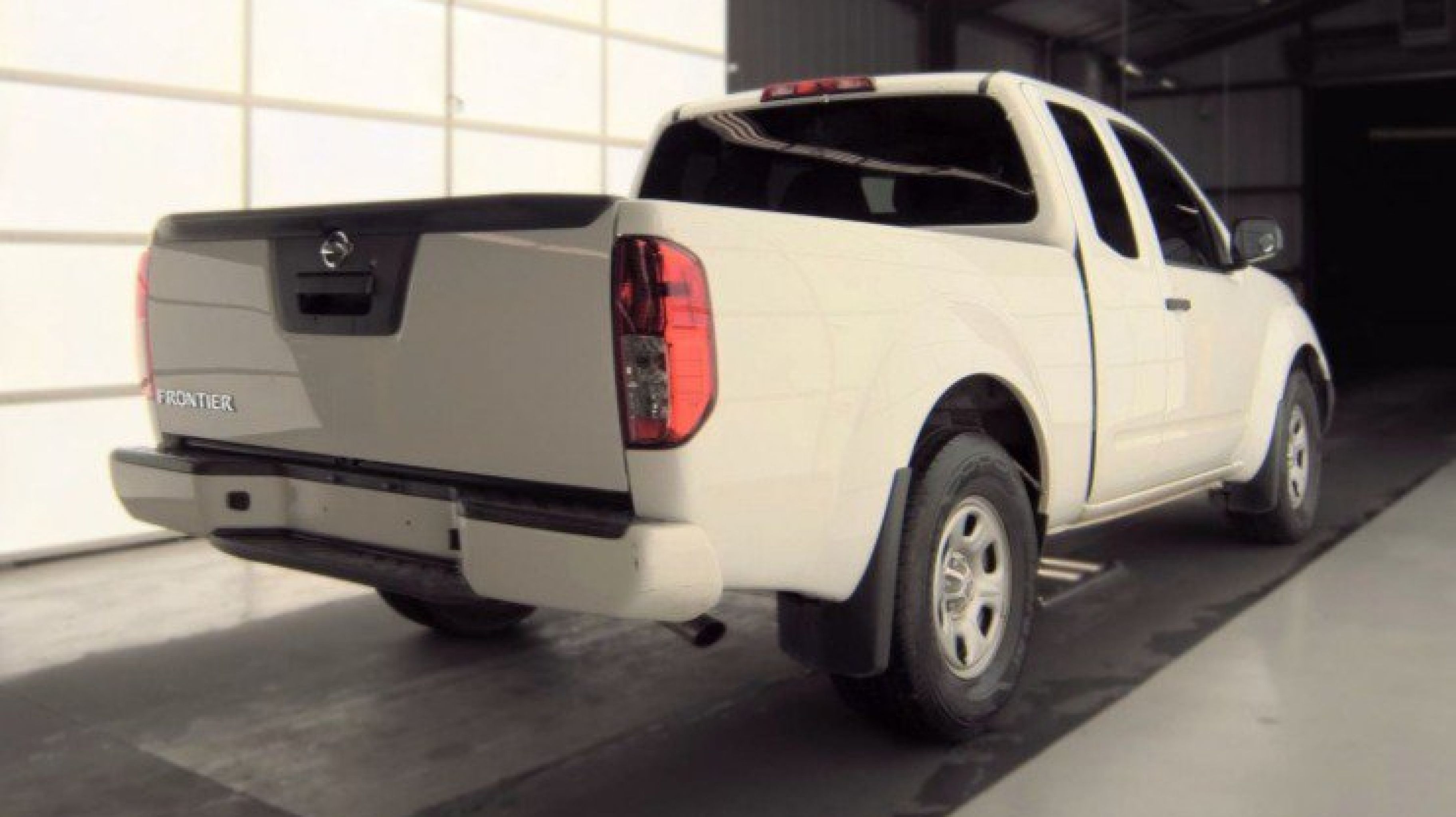nissan frontier 2021 1N6ED0CE2MN723405 image nissan frontier 2021 1N6ED0CE2MN723405 image