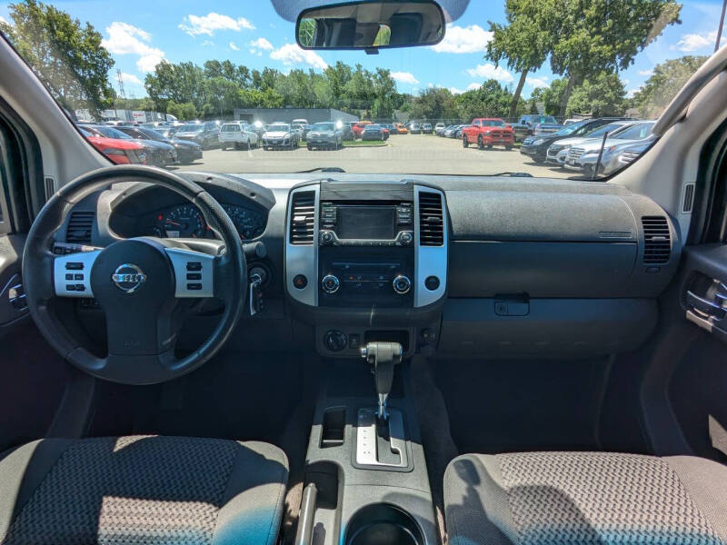 nissan frontier 2017 1N6AD0CW3HN766759 image nissan frontier 2017 1N6AD0CW3HN766759 image