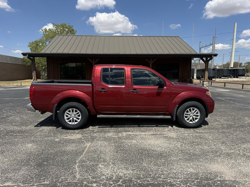 nissan frontier 2017 1N6DD0EV1HN773419 image nissan frontier 2017 1N6DD0EV1HN773419 image