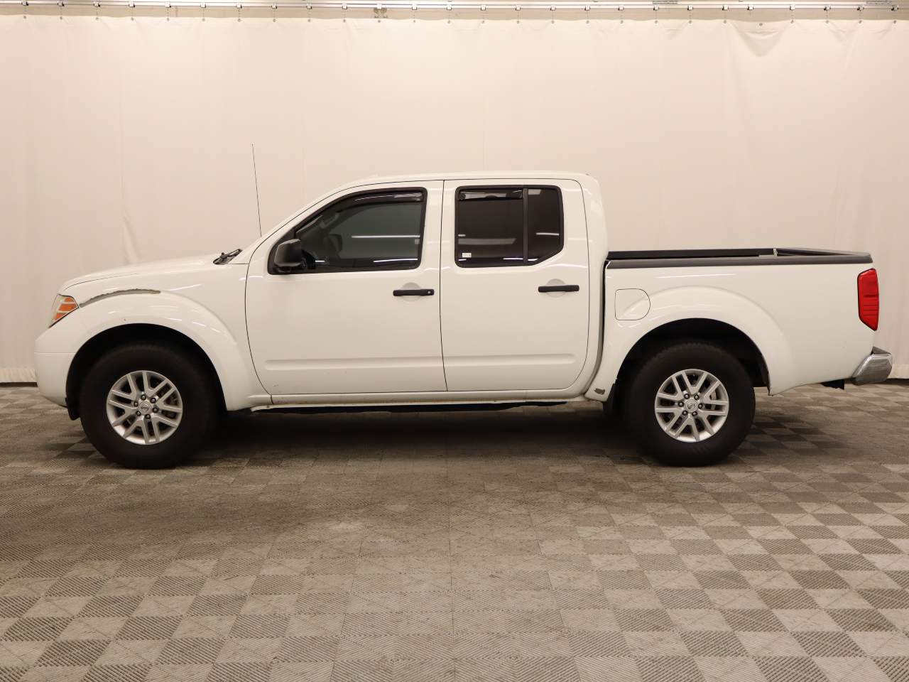 nissan frontier 2017 1N6AD0ER7HN741340 image nissan frontier 2017 1N6AD0ER7HN741340 image