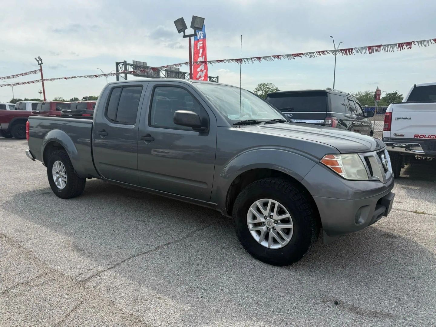 nissan frontier 2017 1N6DD0FR8HN715468 image nissan frontier 2017 1N6DD0FR8HN715468 image