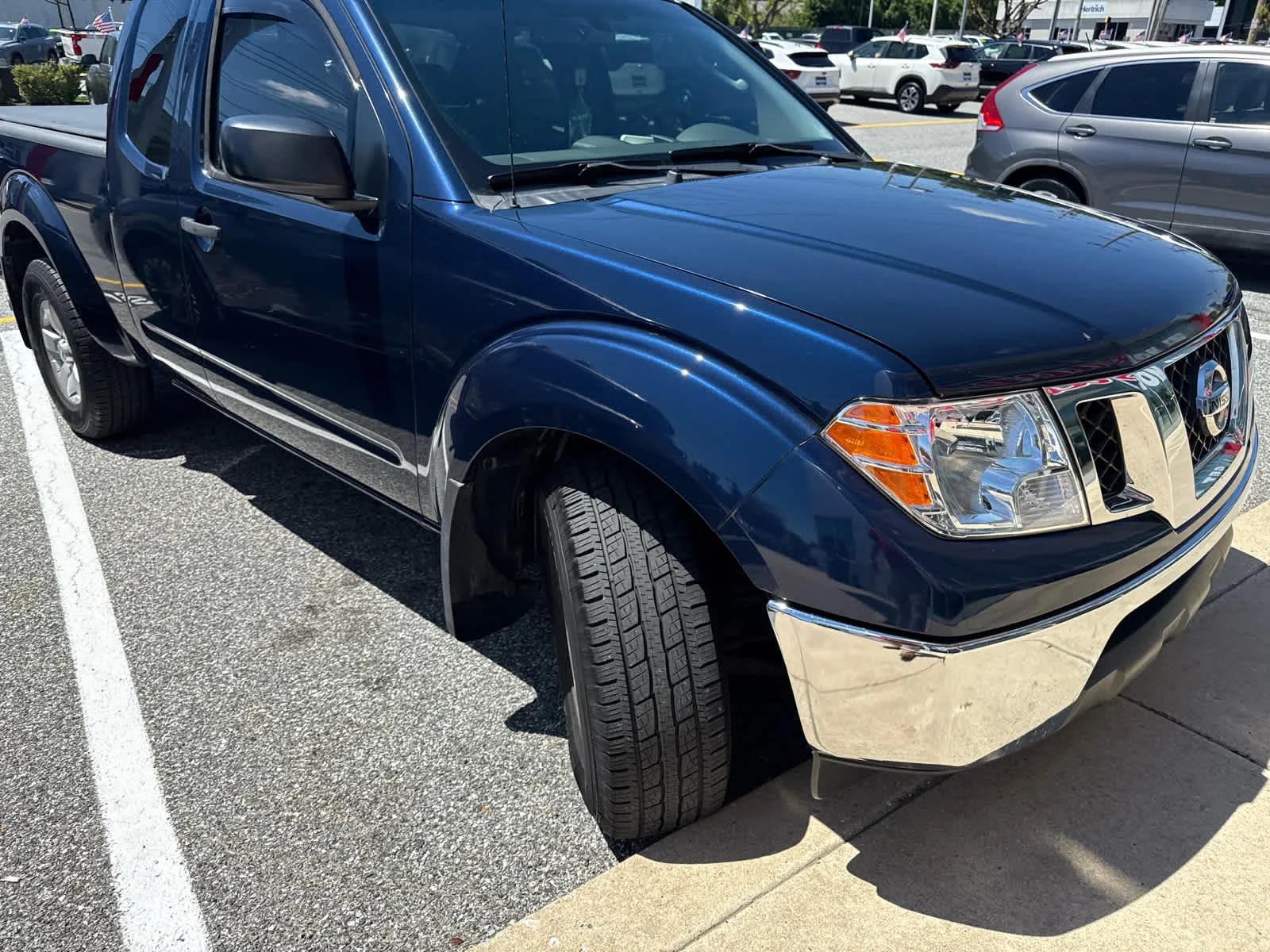 nissan frontier 2011 1N6AD0CW4BC438253 image nissan frontier 2011 1N6AD0CW4BC438253 image