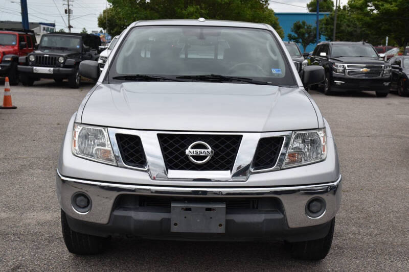 nissan frontier 2011 1N6AD0CWXBC449838 image nissan frontier 2011 1N6AD0CWXBC449838 image