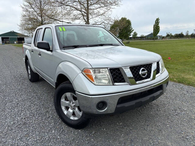 nissan frontier 2011 1N6AD0EV3BC405734 image nissan frontier 2011 1N6AD0EV3BC405734 image
