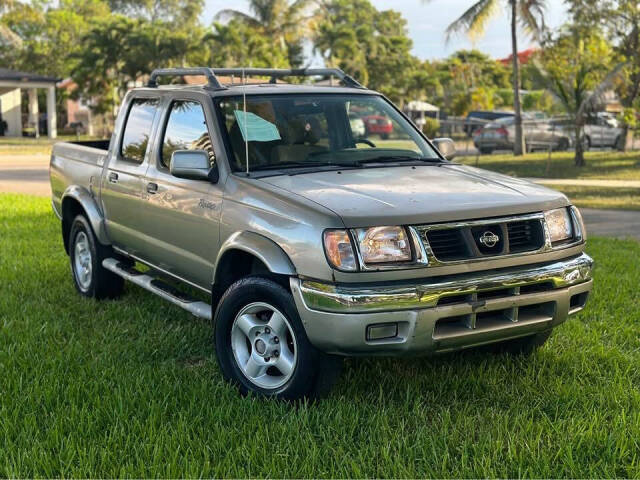 nissan frontier 2000 1N6ED27YXYC359901 image nissan frontier 2000 1N6ED27YXYC359901 image
