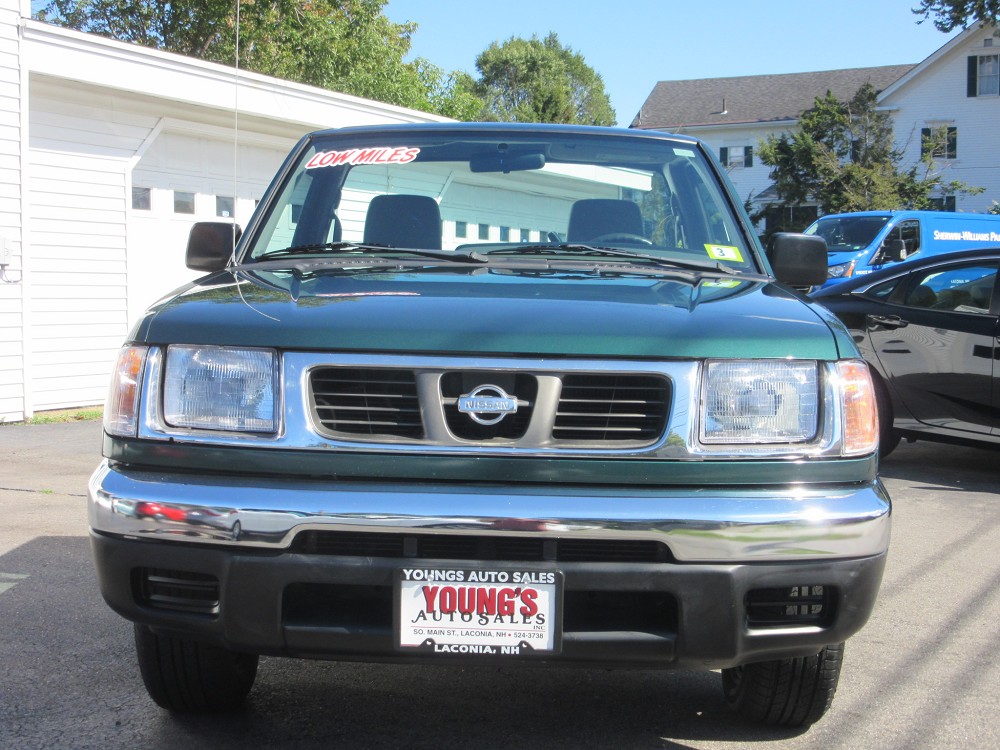 nissan frontier 2000 1N6DD21S7YC429886 image nissan frontier 2000 1N6DD21S7YC429886 image