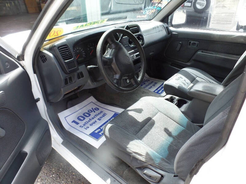 nissan frontier 2001 1N6DD26S31C365280 image nissan frontier 2001 1N6DD26S31C365280 image