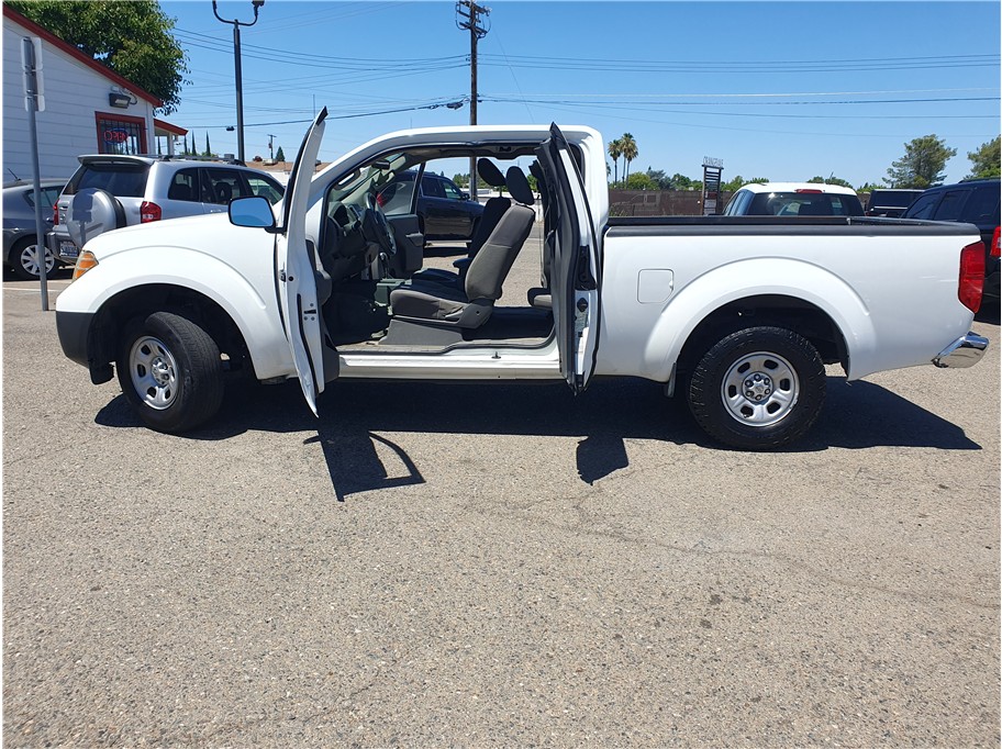 nissan frontier 2015 1N6BD0CTXFN749349 image nissan frontier 2015 1N6BD0CTXFN749349 image
