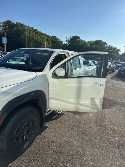 nissan frontier 2025 1N6ED1EK8SN603887 image nissan frontier 2025 1N6ED1EK8SN603887 image