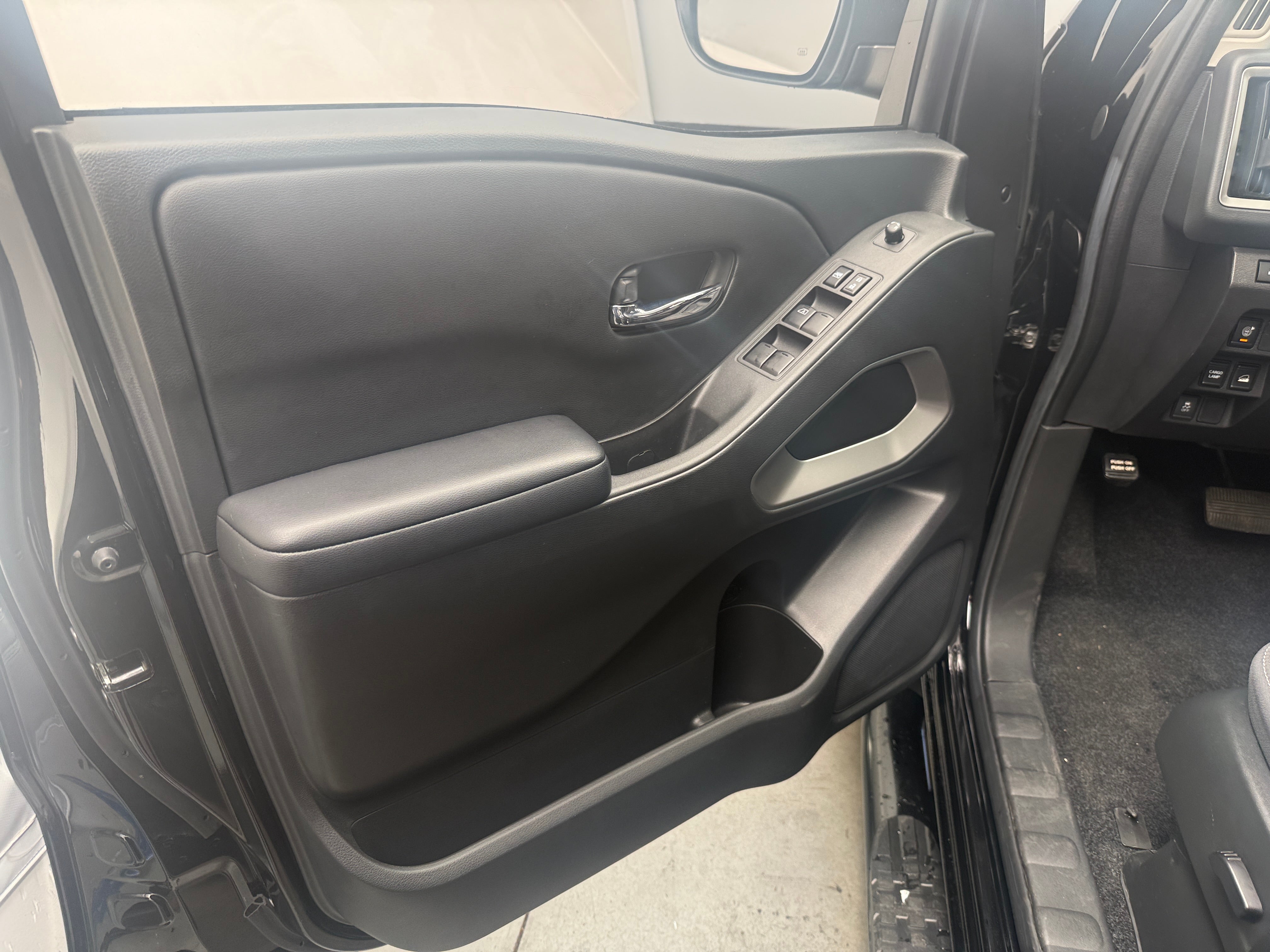 nissan frontier 2025 1N6ED1EK0SN622563 image nissan frontier 2025 1N6ED1EK0SN622563 image
