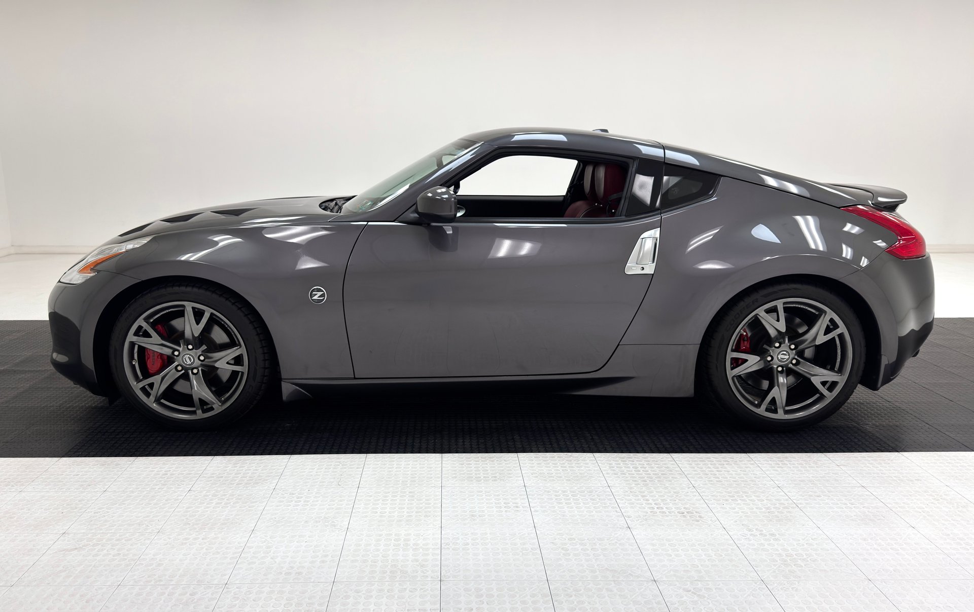 nissan 370z 2010 JN1AZ4EH7AM502419 image nissan 370z 2010 JN1AZ4EH7AM502419 image