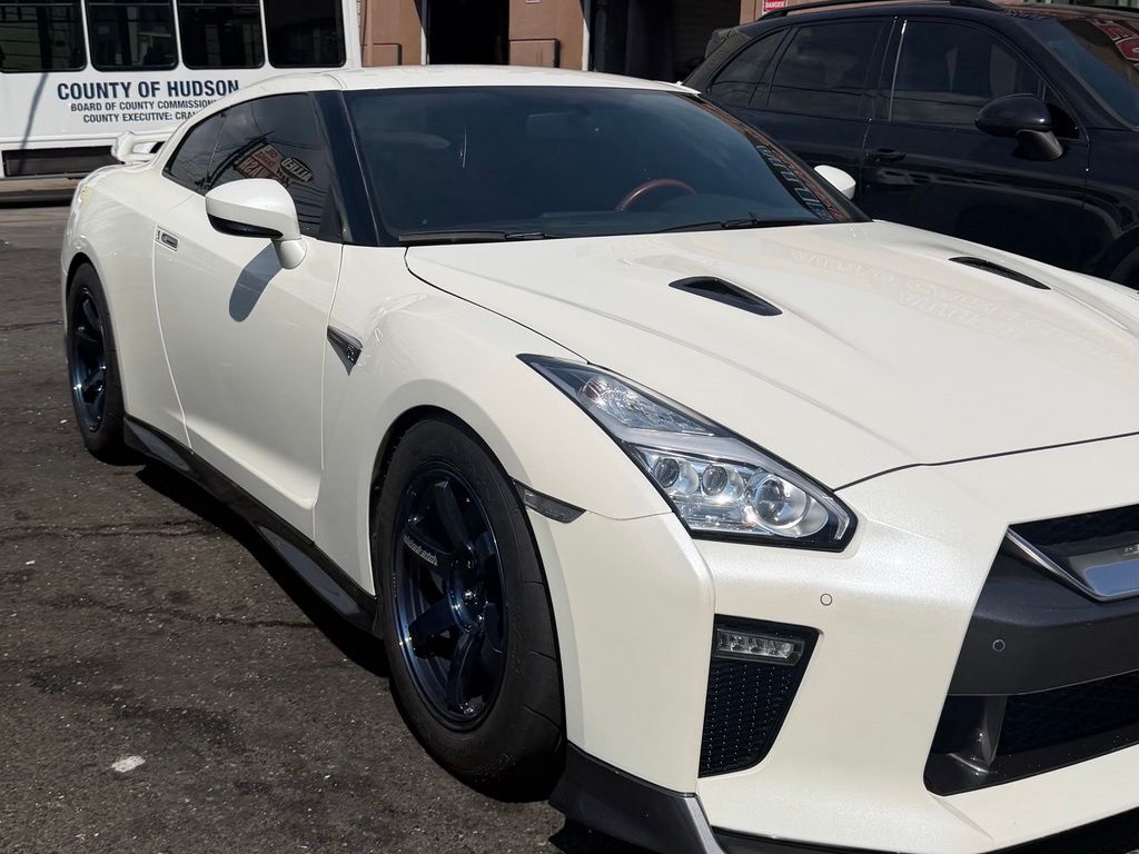 nissan gt-r 2019 JN1AR5EF4KM750178 image nissan gt-r 2019 JN1AR5EF4KM750178 image