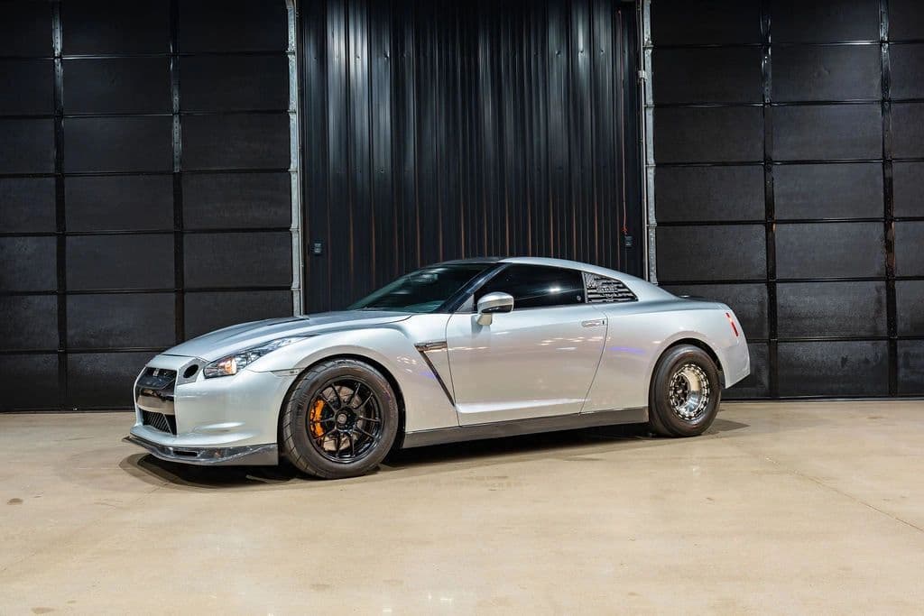 nissan gt-r 2010 JN1AR5EF6AM230871 image nissan gt-r 2010 JN1AR5EF6AM230871 image