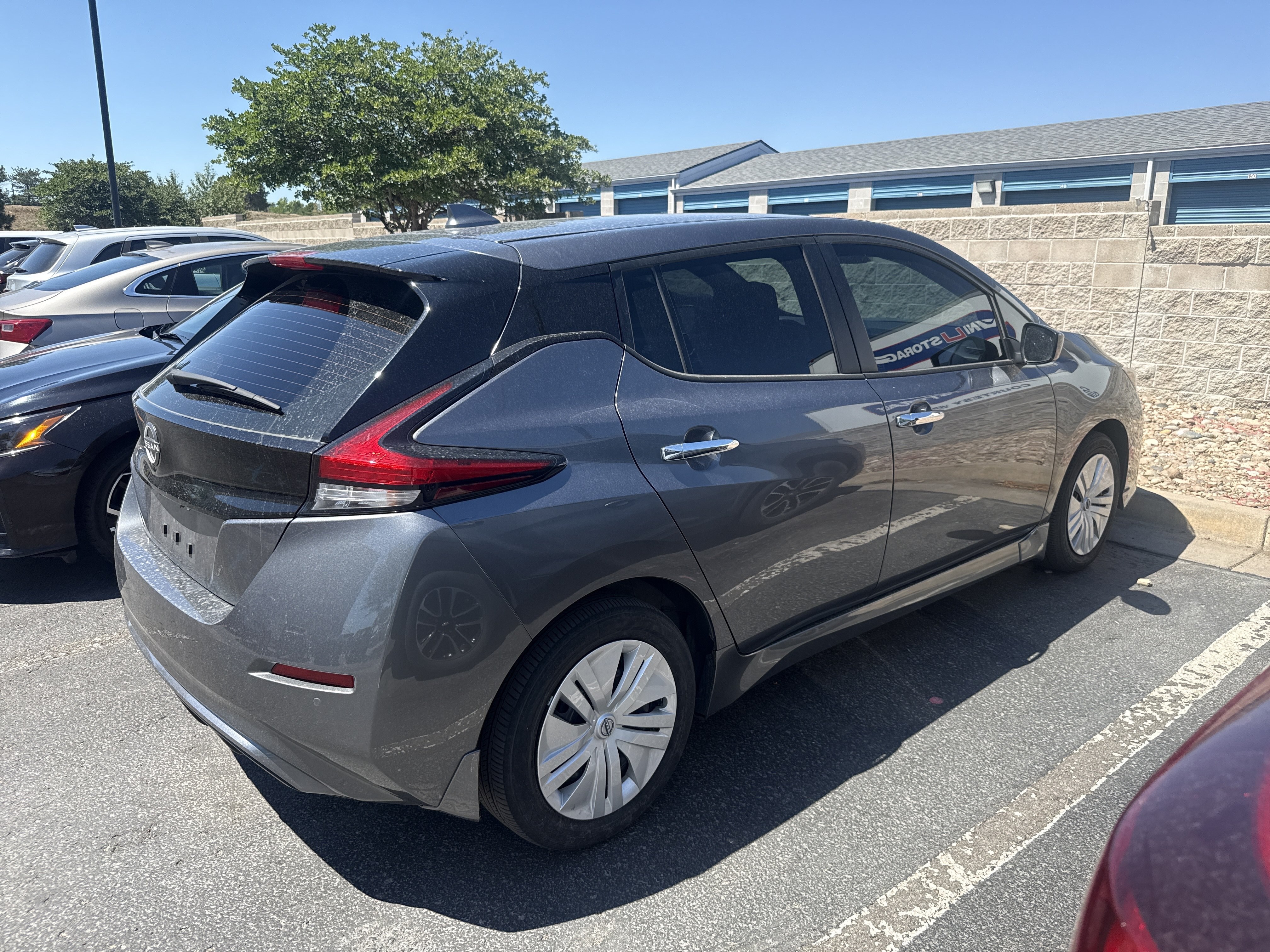 nissan leaf 2025 1N4AZ1BV1SC561162 image nissan leaf 2025 1N4AZ1BV1SC561162 image