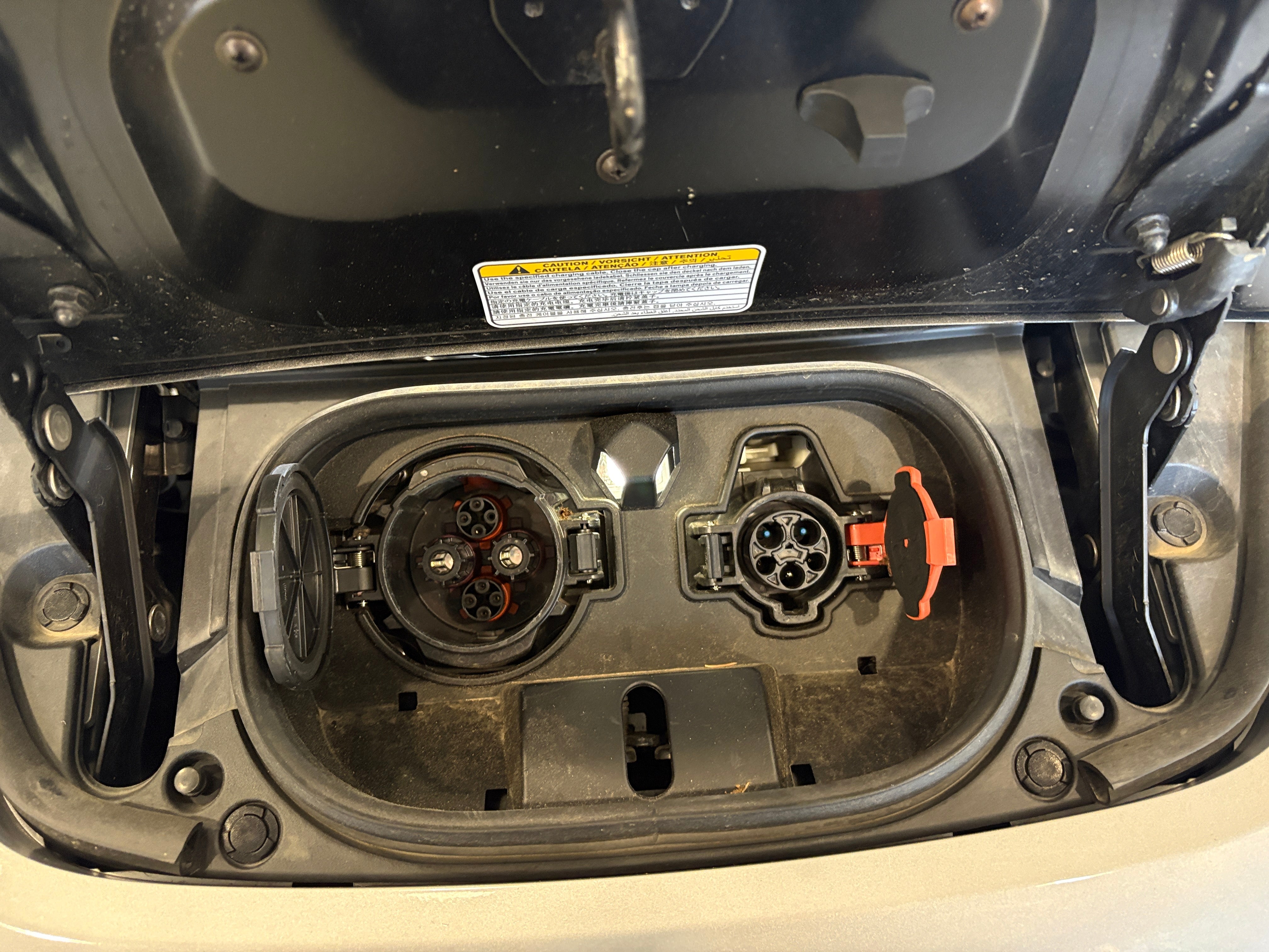 nissan leaf 2025 1N4AZ1BV9SC560292 image nissan leaf 2025 1N4AZ1BV9SC560292 image