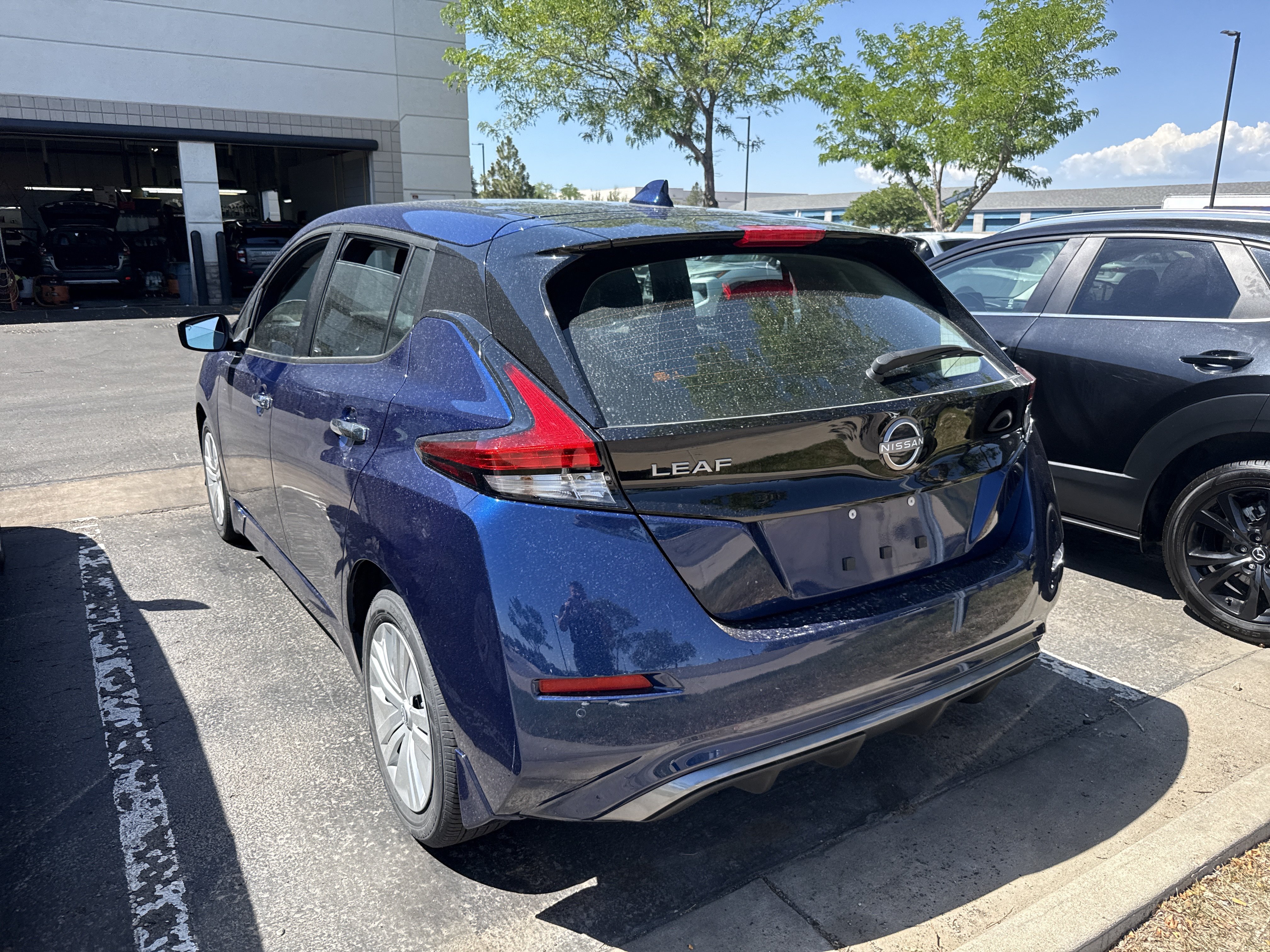 nissan leaf 2025 1N4AZ1BV2SC559405 image nissan leaf 2025 1N4AZ1BV2SC559405 image