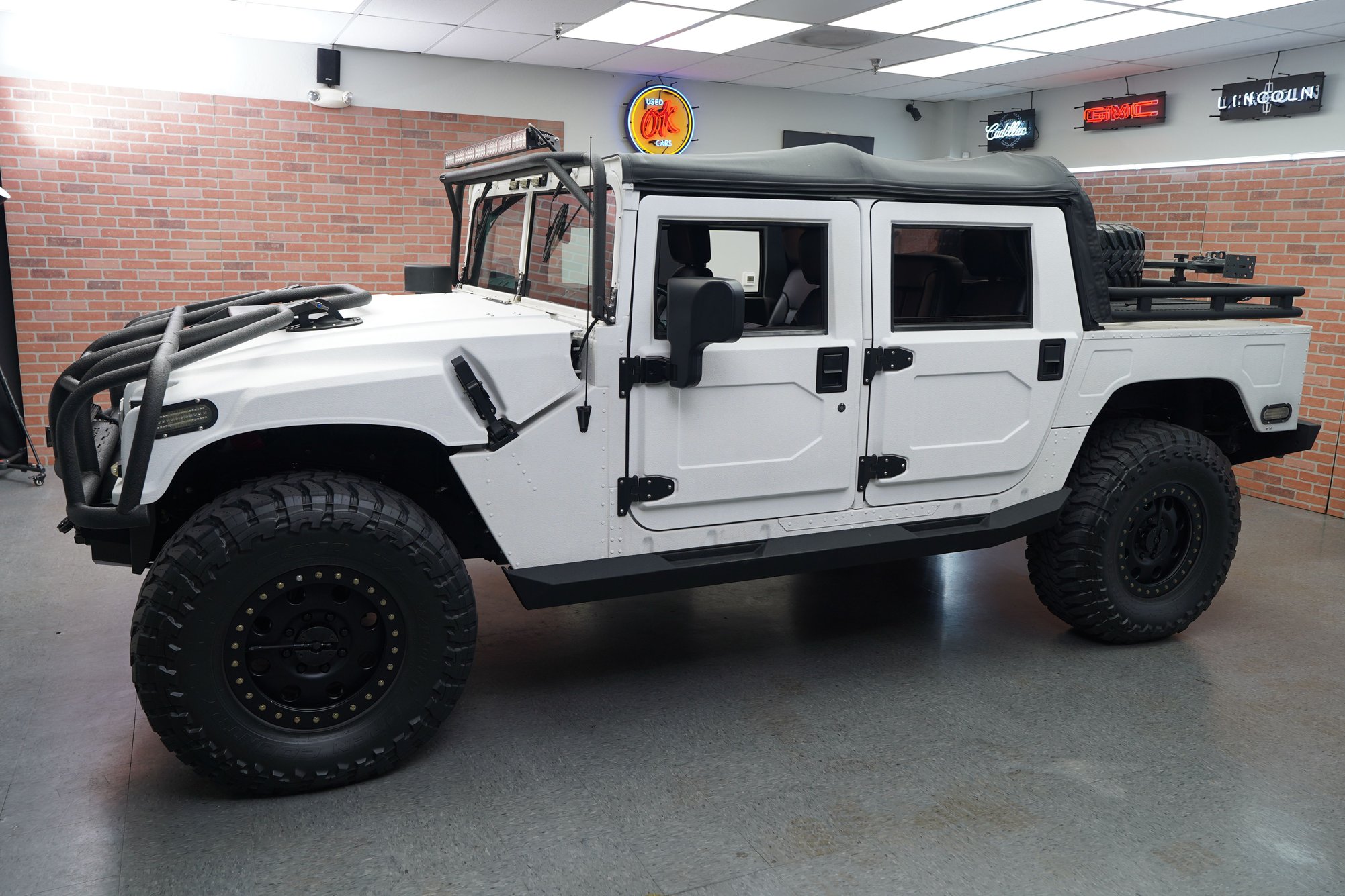 hummer h1 2002 137FA90312E196481 image hummer h1 2002 137FA90312E196481 image