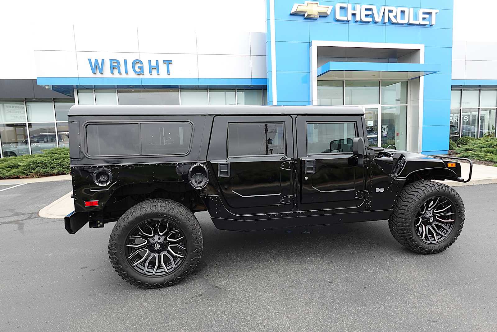 hummer h1 2002 137FA84302E201495 image hummer h1 2002 137FA84302E201495 image