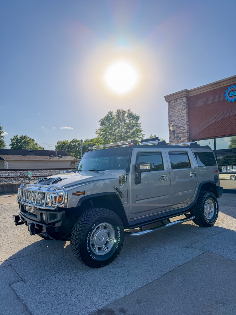 hummer h2 2004 5GRGN23U54H115581 image hummer h2 2004 5GRGN23U54H115581 image