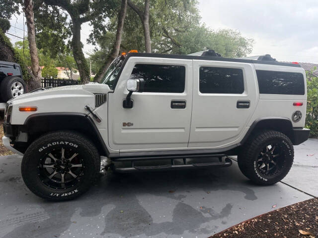 hummer h2 2003 5GRGN23U03H133100 image hummer h2 2003 5GRGN23U03H133100 image