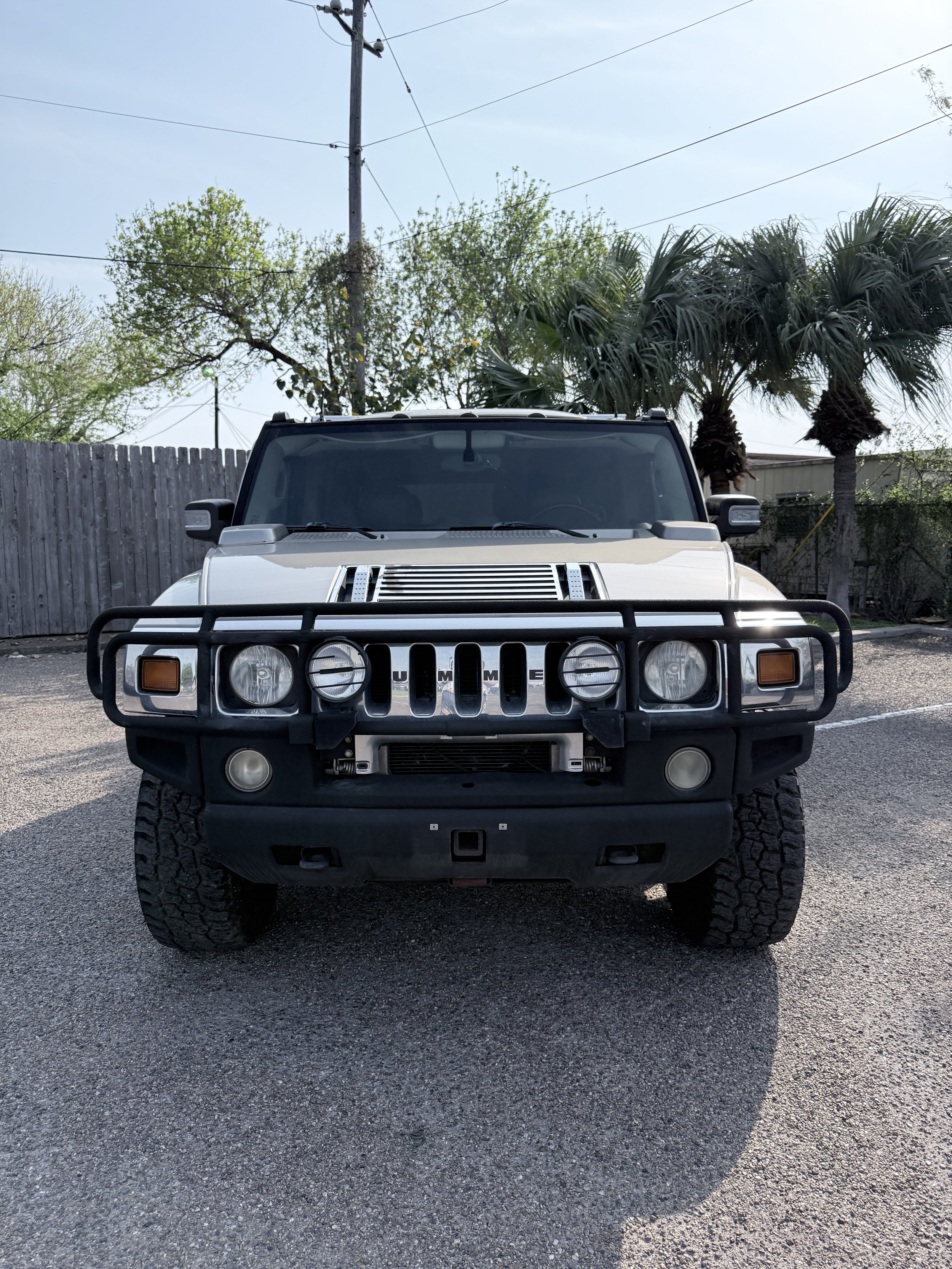 hummer h2 2003 5GRGN23U63H104815 image hummer h2 2003 5GRGN23U63H104815 image