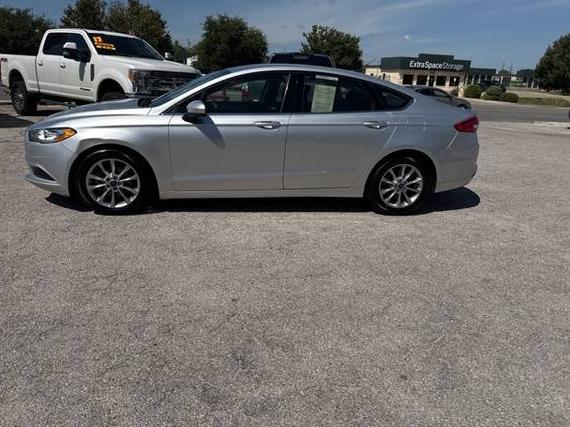 FORD FUSION 2017 3FA6P0H70HR397945 image FORD FUSION 2017 3FA6P0H70HR397945 image