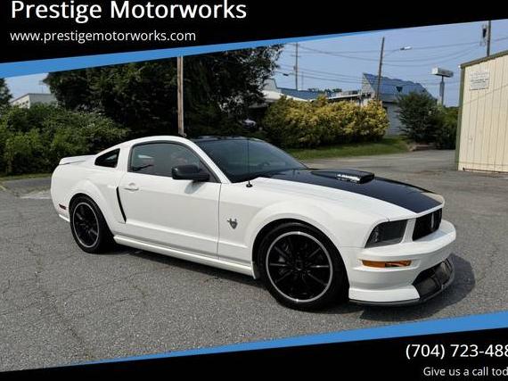 FORD MUSTANG 2009 1ZVHT82H195142768 image