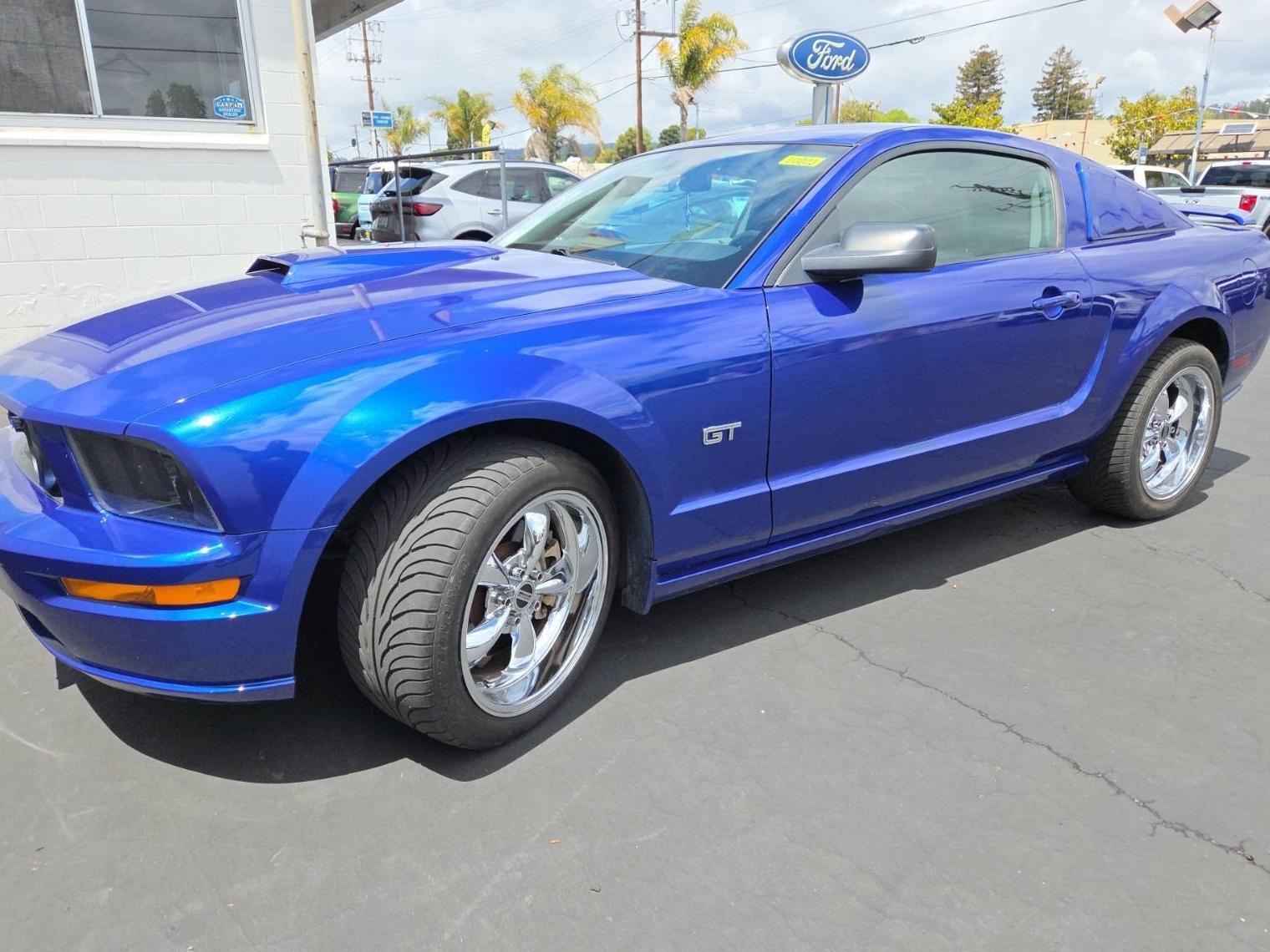 FORD MUSTANG 2005 1ZVFT82H055185984 image