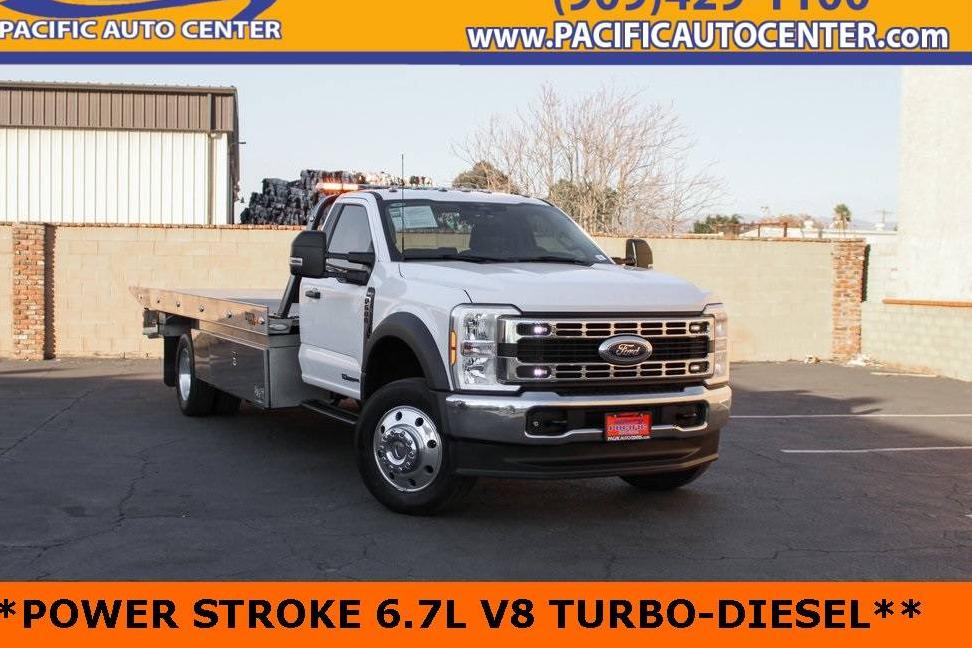 FORD F-600 2023 1FDFF6KT7PDA04189 image