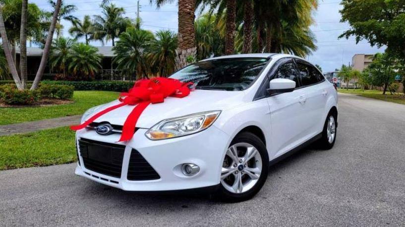 FORD FOCUS 2012 1FAHP3F26CL462385 image