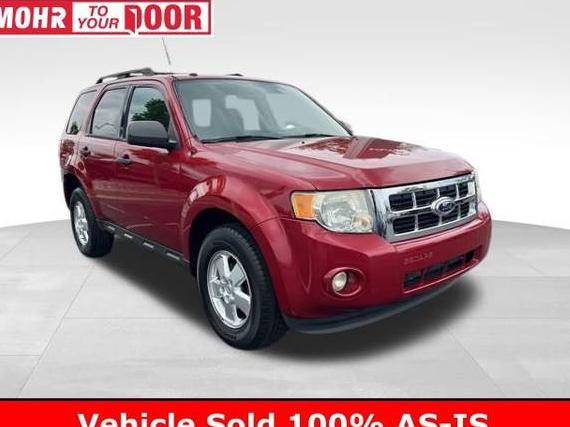 FORD ESCAPE 2011 1FMCU0D70BKA06070 image