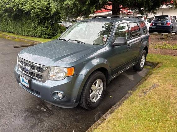 FORD ESCAPE 2011 1FMCU0D71BKA98063 image