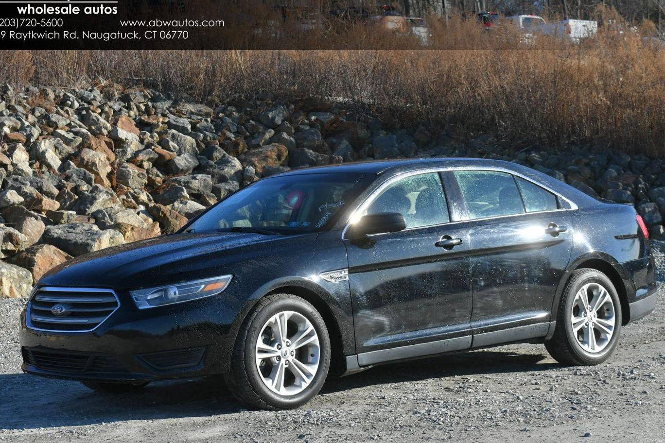 FORD TAURUS 2018 1FAHP2D81JG100908 image