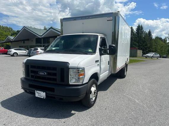 FORD E-450 2018 1FDWE4F68JDC28252 image