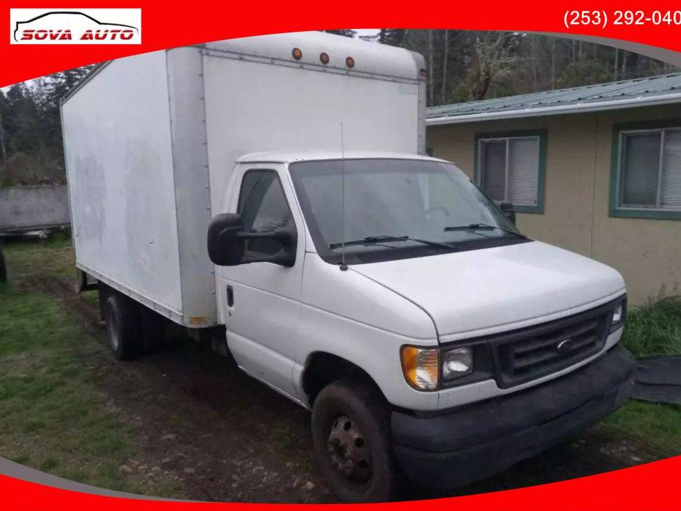 FORD E-450 2004 1FDXE45P44HA49699 image