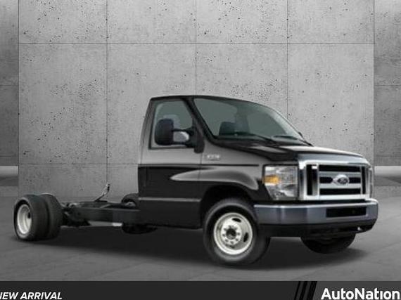 FORD E-350 2017 1FDWE3FS5HDC42384 image