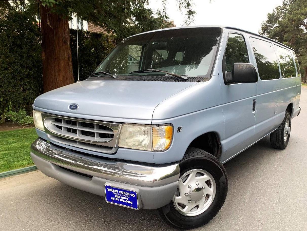 FORD E-350 1999 1FBSS31S0XHB05903 image