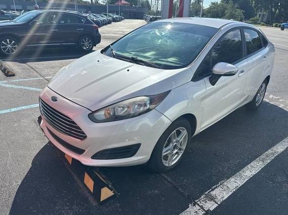 FORD FIESTA 2018 3FADP4BJ1JM126253 image