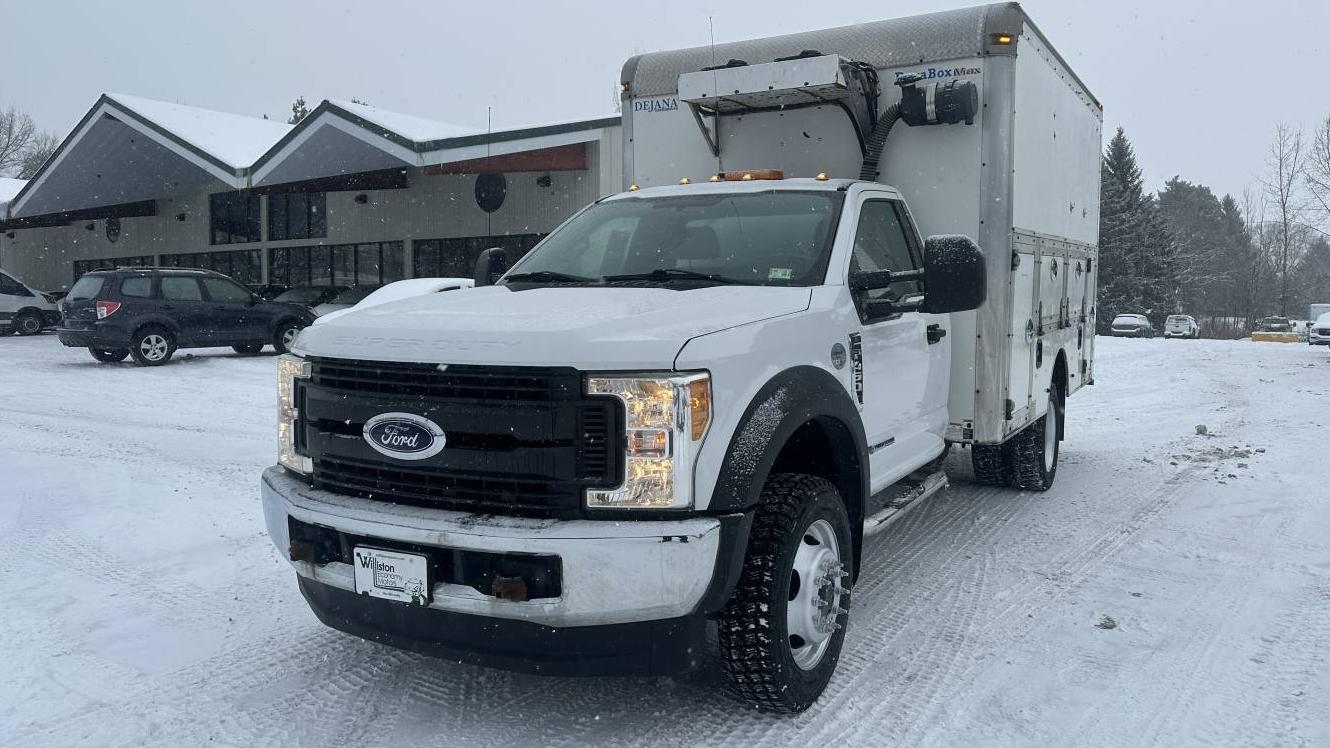 FORD F-450 2017 1FDUF4HT7HEE08270 image