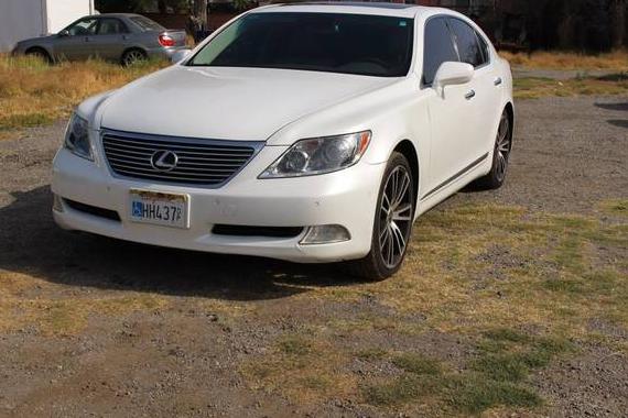 LEXUS LS 2008 JTHBL46F385080314 image