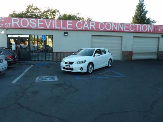 LEXUS CT 2012 JTHKD5BH2C2088067 image LEXUS CT 2012 JTHKD5BH2C2088067 image
