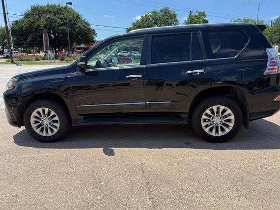 LEXUS GX 2017 JTJBM7FX0H5150180 image